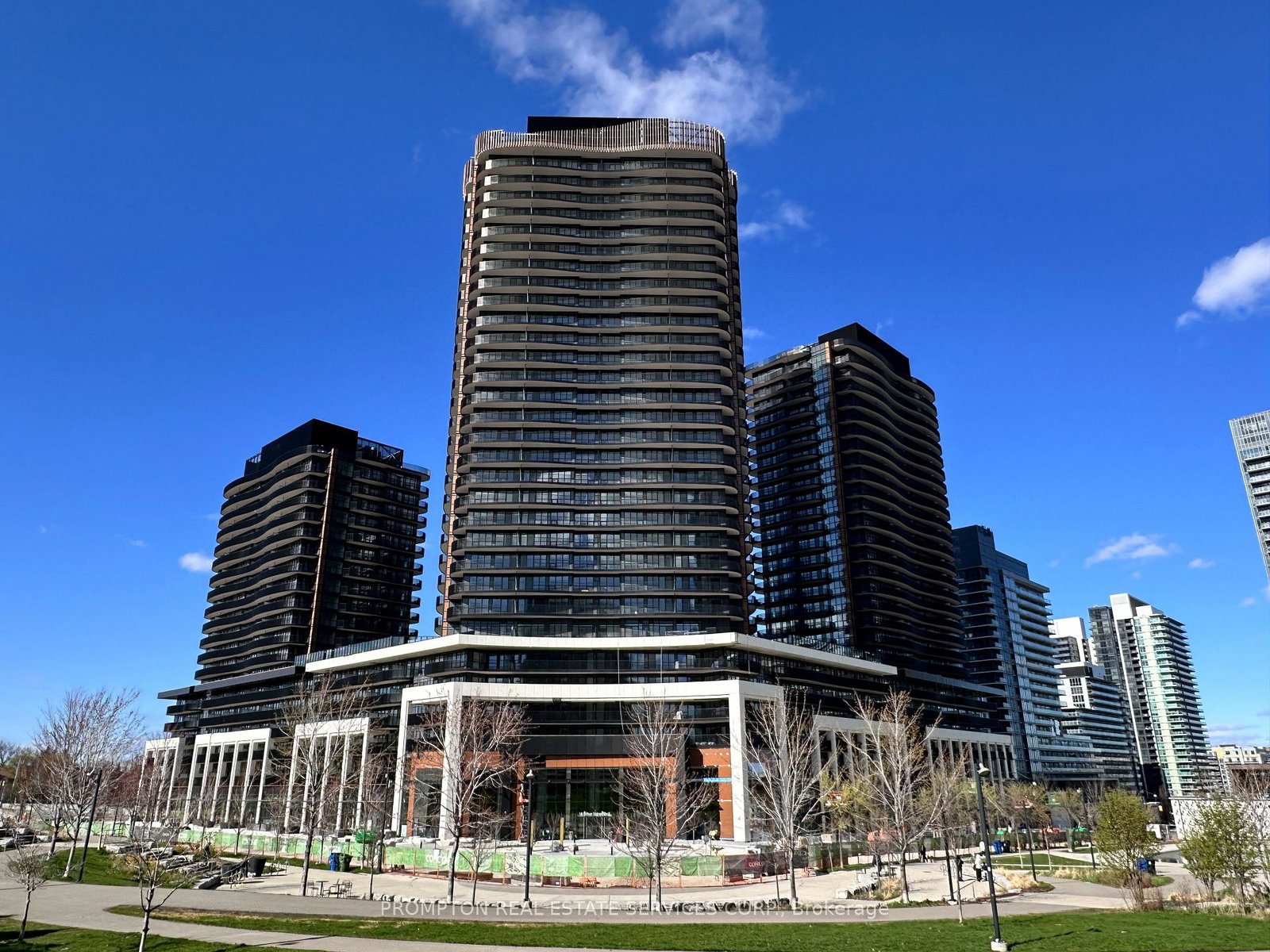 18-esther-shiner-boulevard-north-york-ontario-c13217250