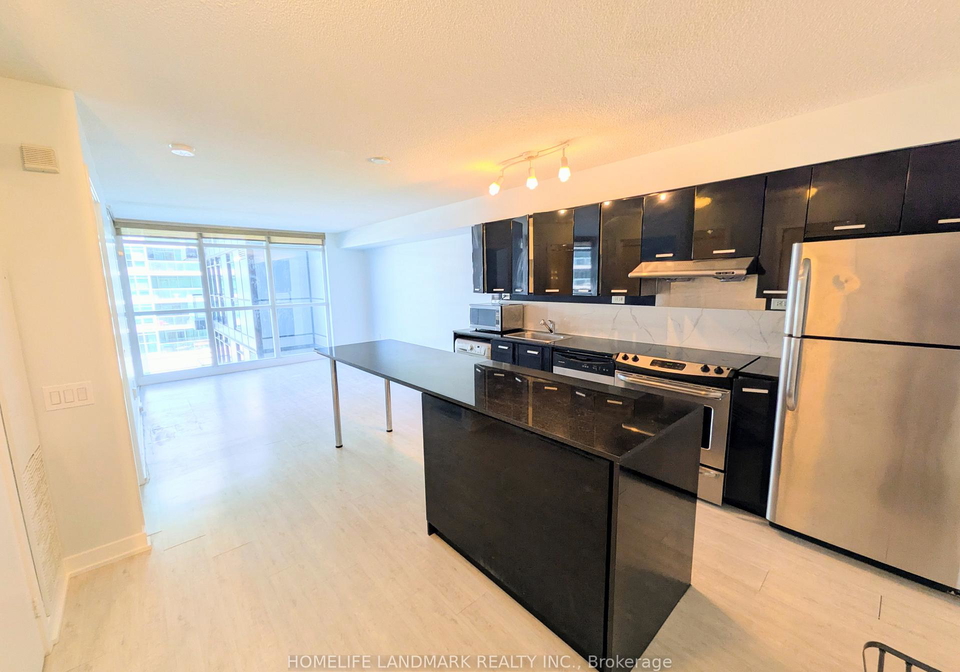 19-singer-court-north-york-ontario-c13217260