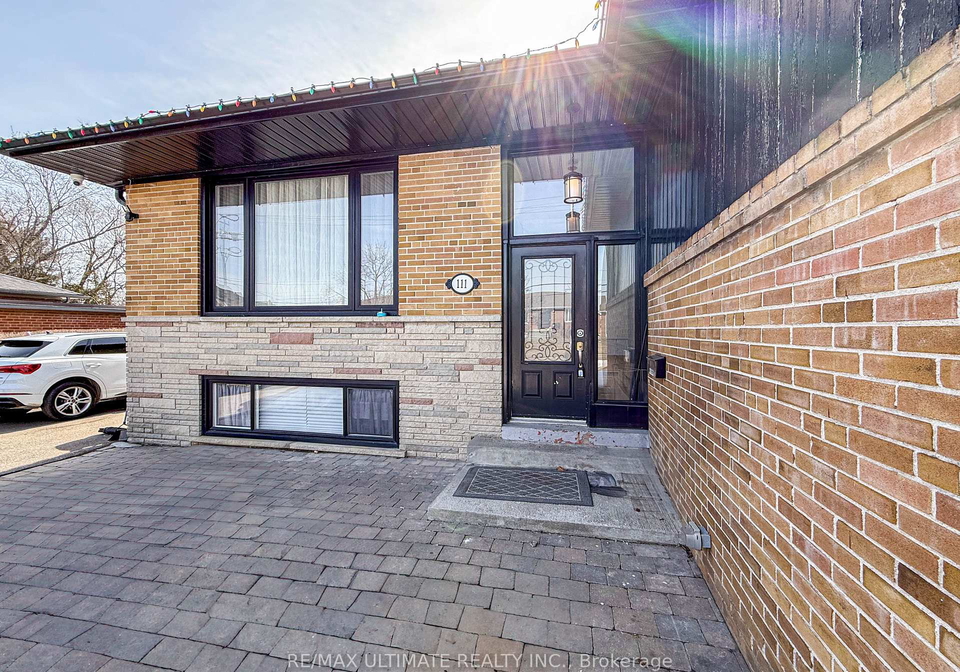 111-combe-avenue-toronto-ontario-c13217348