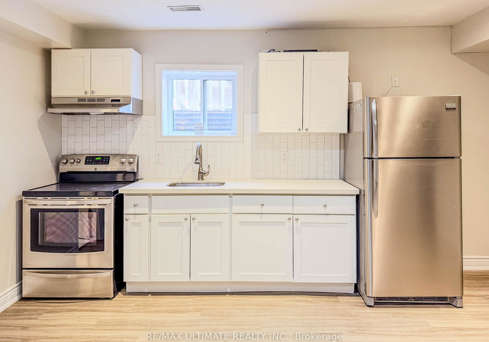 111-combe-avenue-toronto-ontario-c13217348