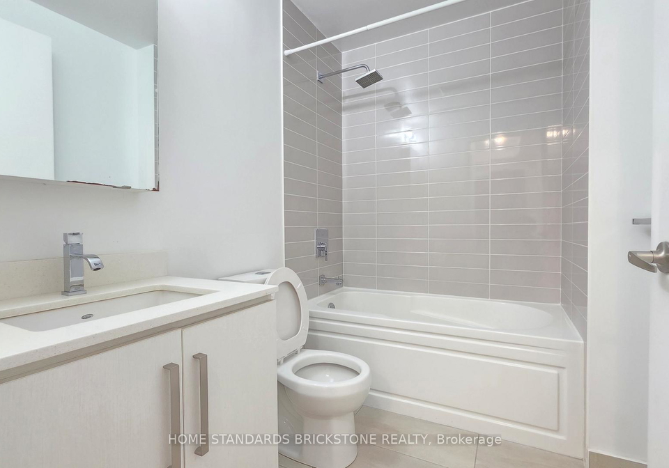 5180-yonge-street-toronto-ontario-c13217378