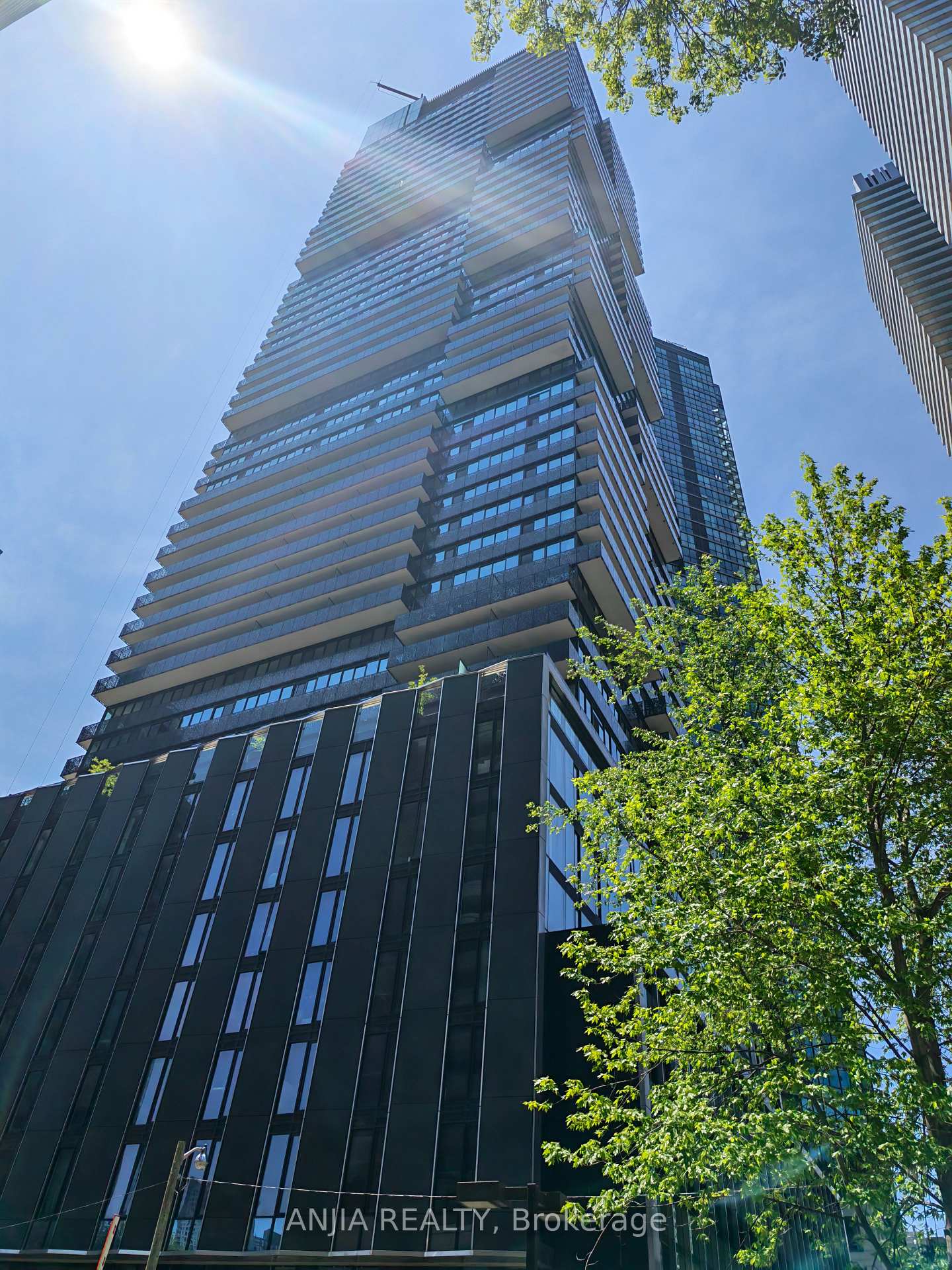 55-charles-street-e-toronto-ontario-c13217532