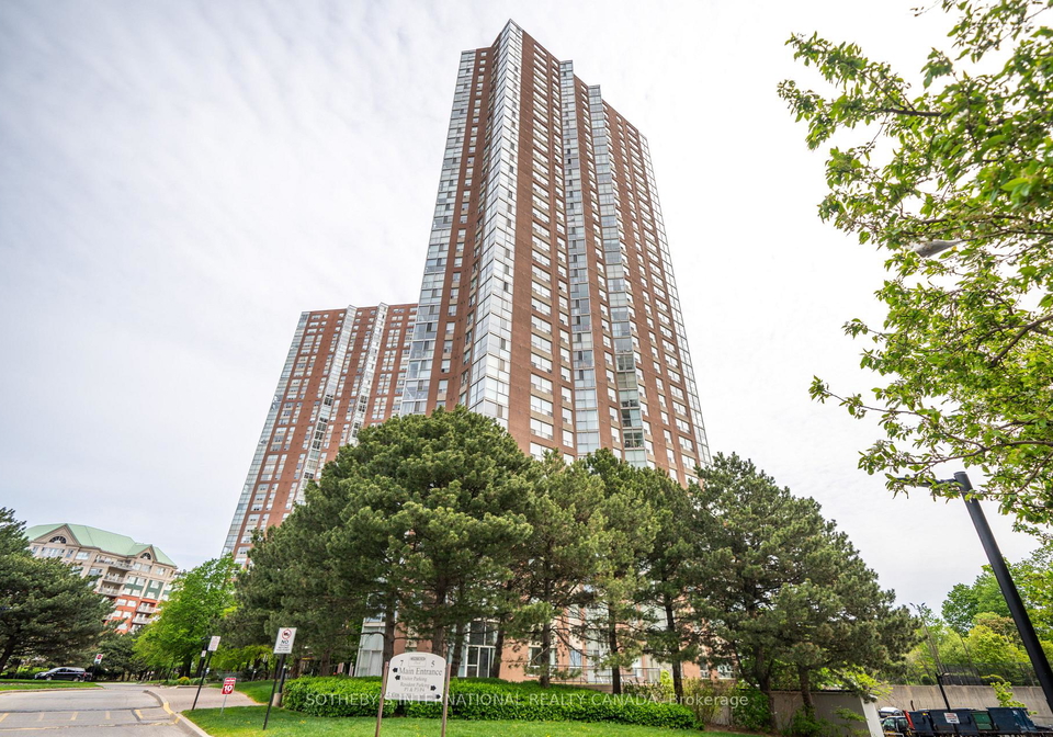 5-concord-place-north-york-ontario-c13217554
