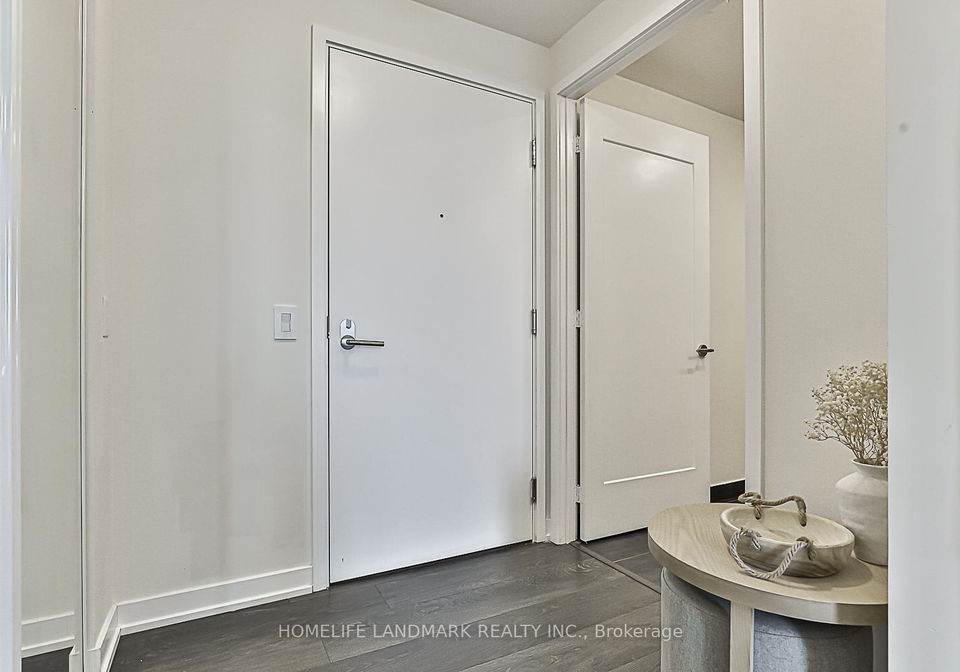 28-freeland-street-toronto-ontario-c13217614