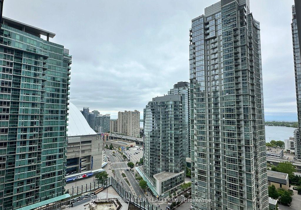3-concord-cityplace-way-toronto-ontario-c13217872