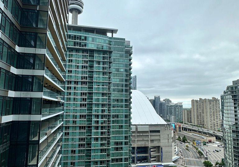 3-concord-cityplace-way-toronto-ontario-c13217872