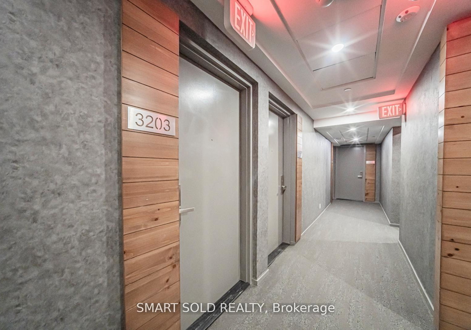 5-st-joseph-street-toronto-ontario-c13218052