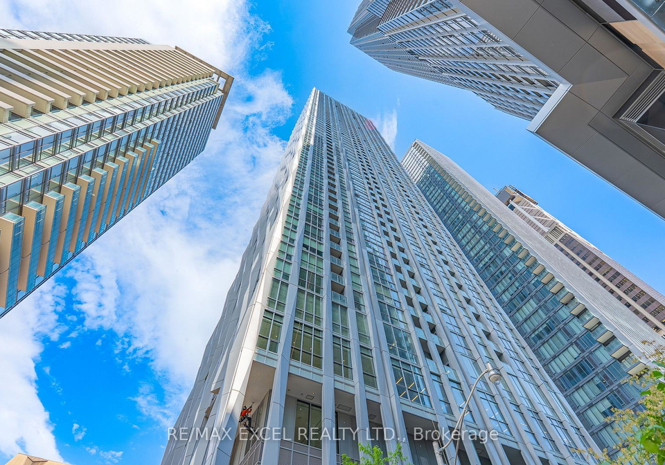 1-yorkville-avenue-toronto-ontario-c13218180