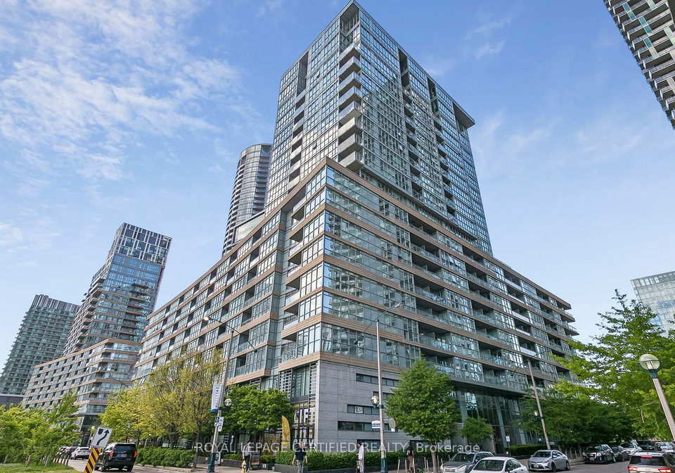 10-capreol-court-toronto-ontario-c13218228