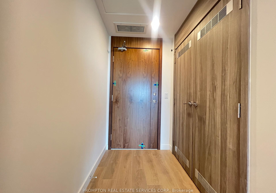 68-esther-shiner-boulevard-north-york-ontario-c13218580