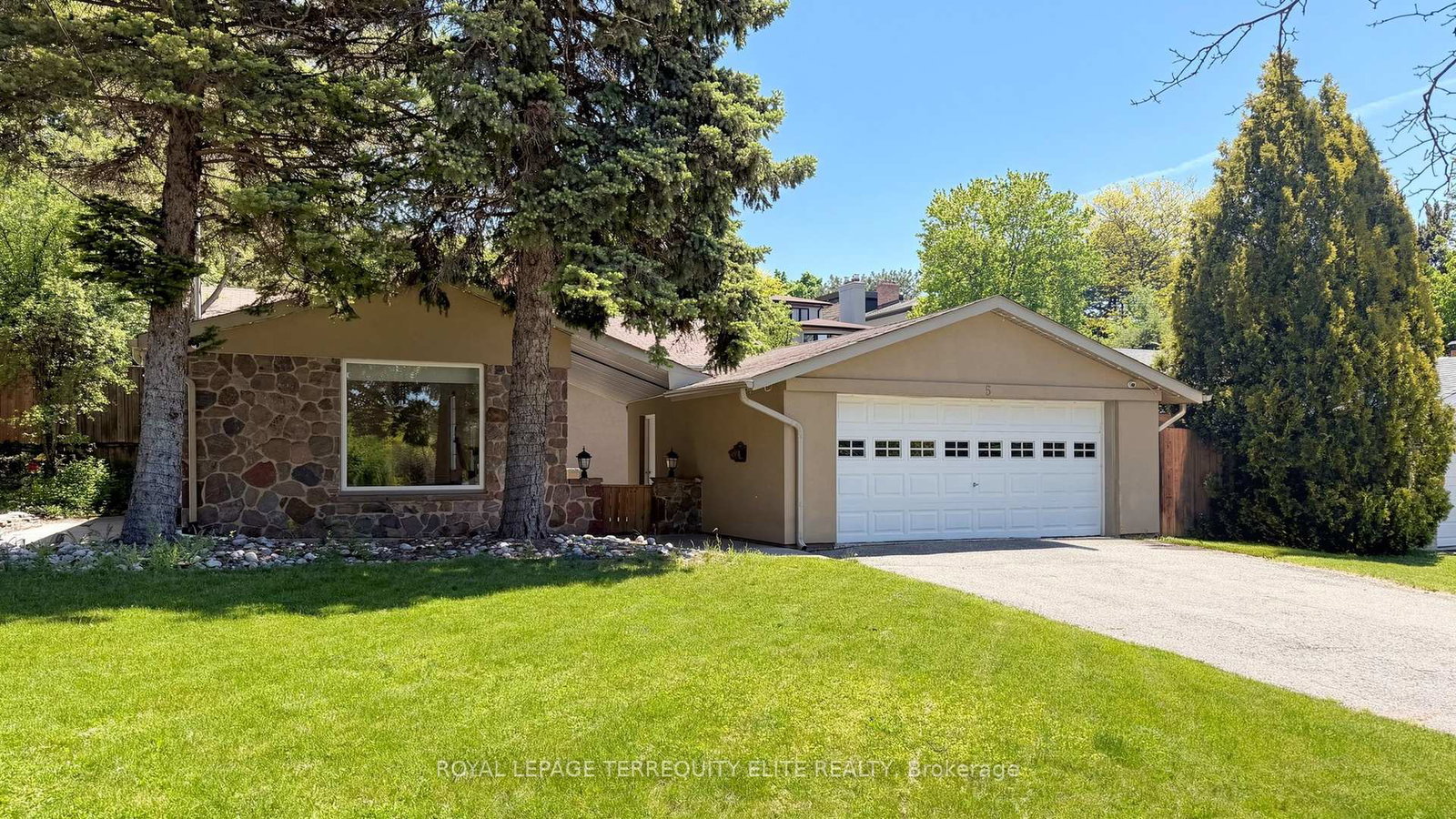 5-valentine-drive-north-york-ontario-c13218602