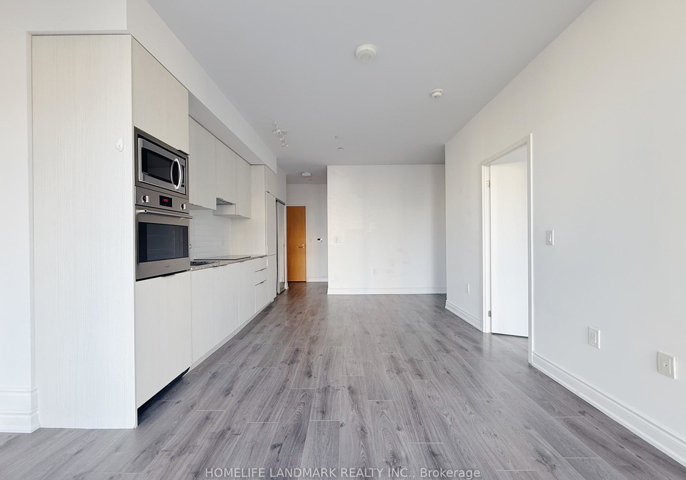 11-wellesley-street-w-toronto-ontario-c13218688
