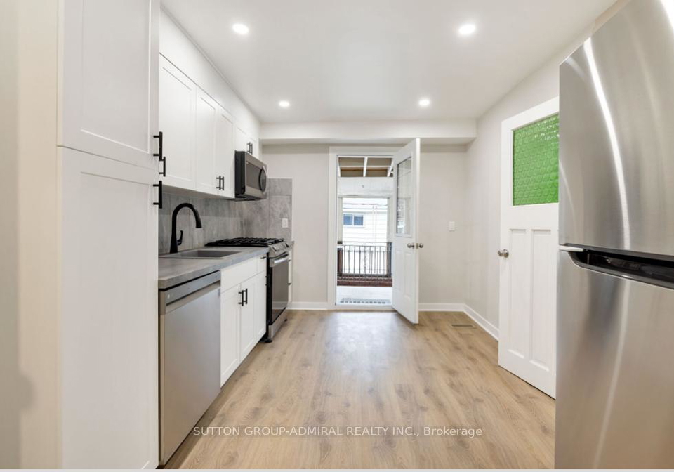 81-palmerston-avenue-toronto-ontario-c13218716
