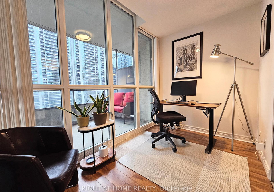 23-hollywood-avenue-north-york-ontario-c13218812