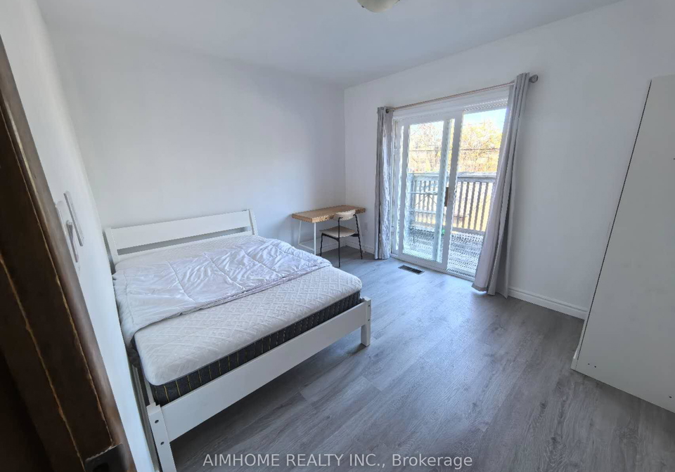 137a-markham-street-toronto-ontario-c13218820