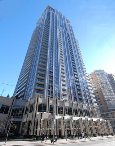761-bay-street-toronto-ontario-c13218826