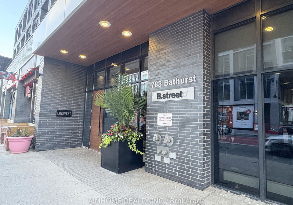 783-bathurst-street-toronto-ontario-c13218858