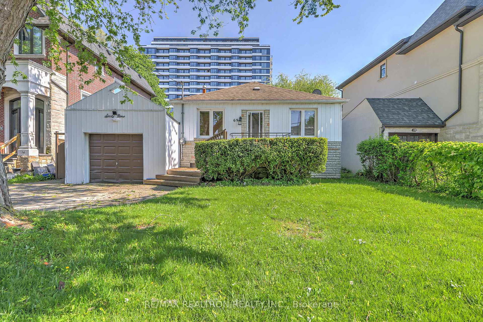 69-harlandale-avenue-toronto-ontario-c13218958
