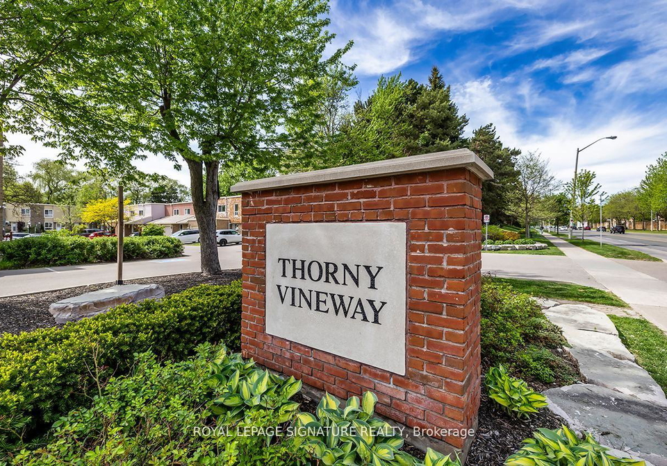 106-thorny-vineway-north-york-ontario-c13219106