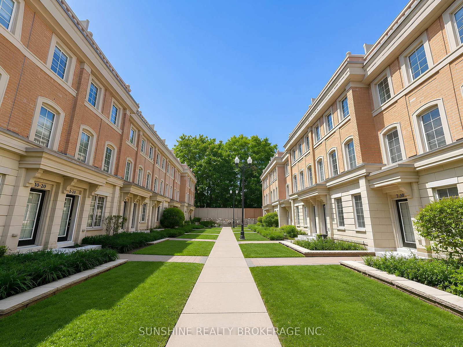 20-hargrave-lane-north-york-ontario-c13219212