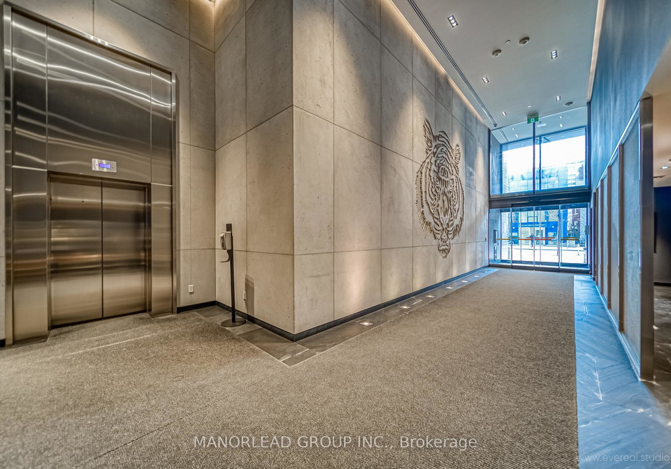 28-wellesley-street-e-toronto-ontario-c13219284