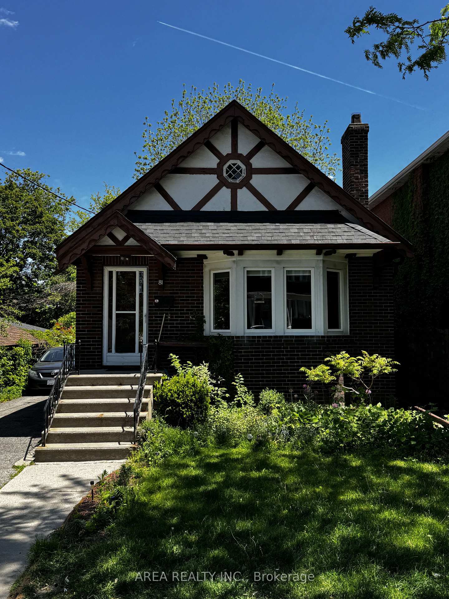 81-humewood-drive-toronto-ontario-c13219352
