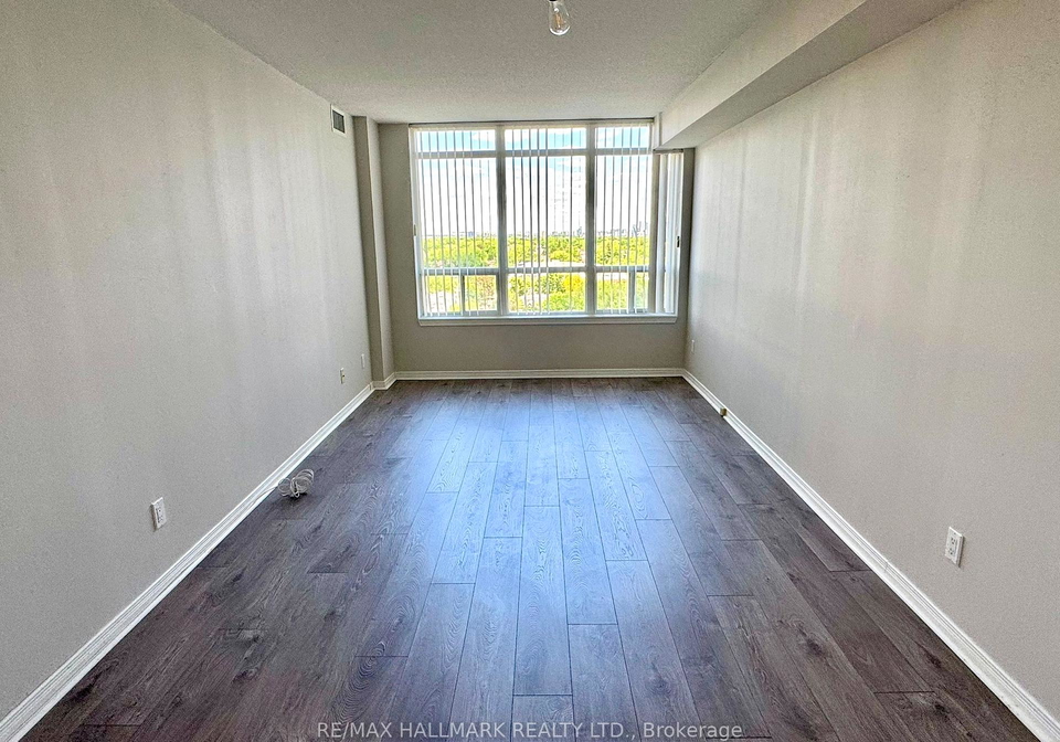 8-hillcrest-avenue-north-york-ontario-c13219482
