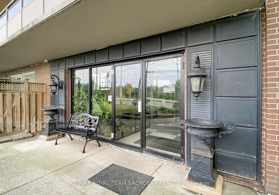 71-jonesville-crescent-north-york-ontario-c13219486