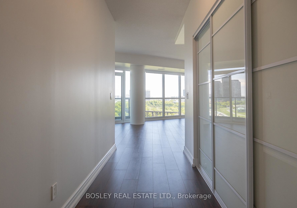35-brian-peck-crescent-east-york-ontario-c13220120