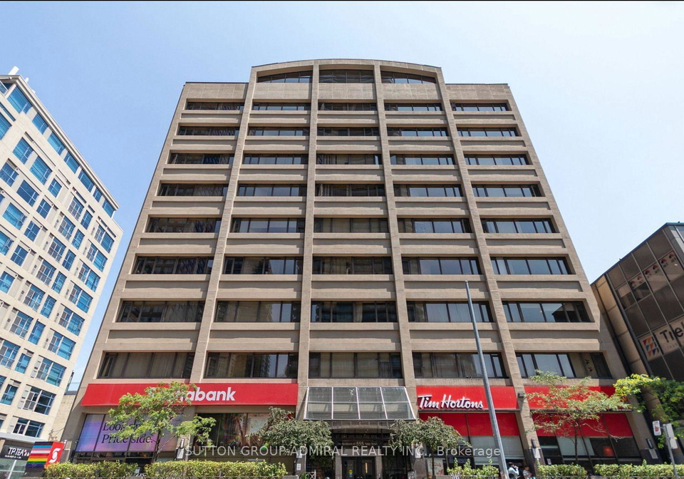 555-yonge-street-toronto-ontario-c13220250