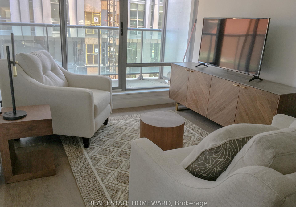 18-yorkville-avenue-toronto-ontario-c13220412