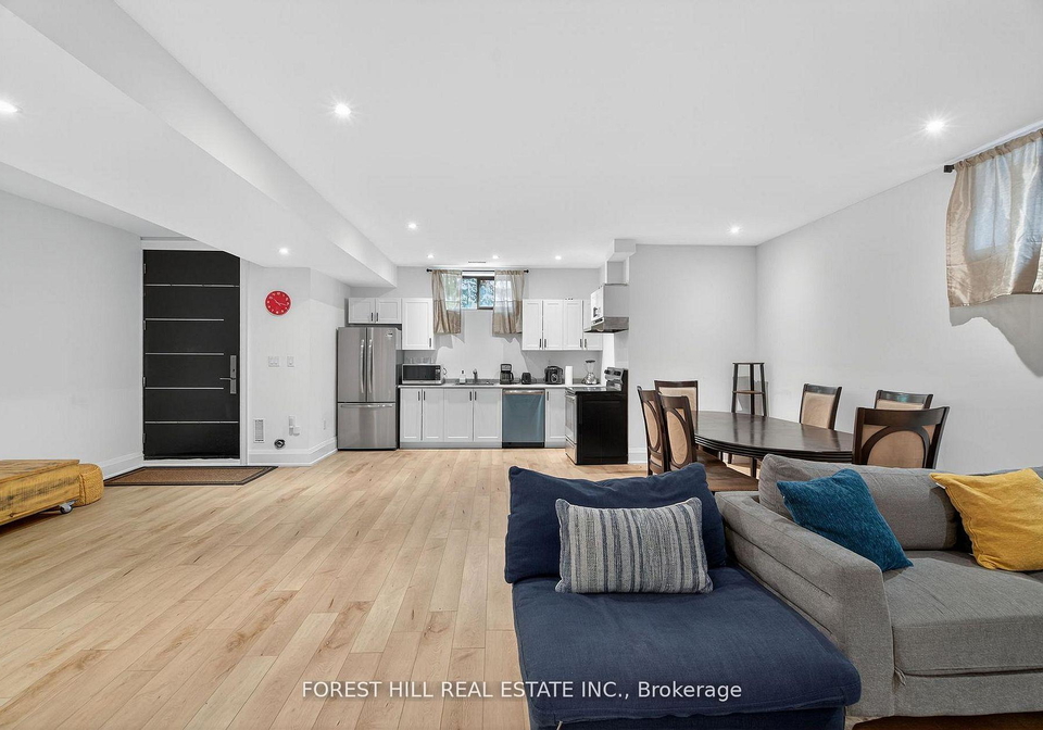 645-coldstream-avenue-toronto-ontario-c13220698