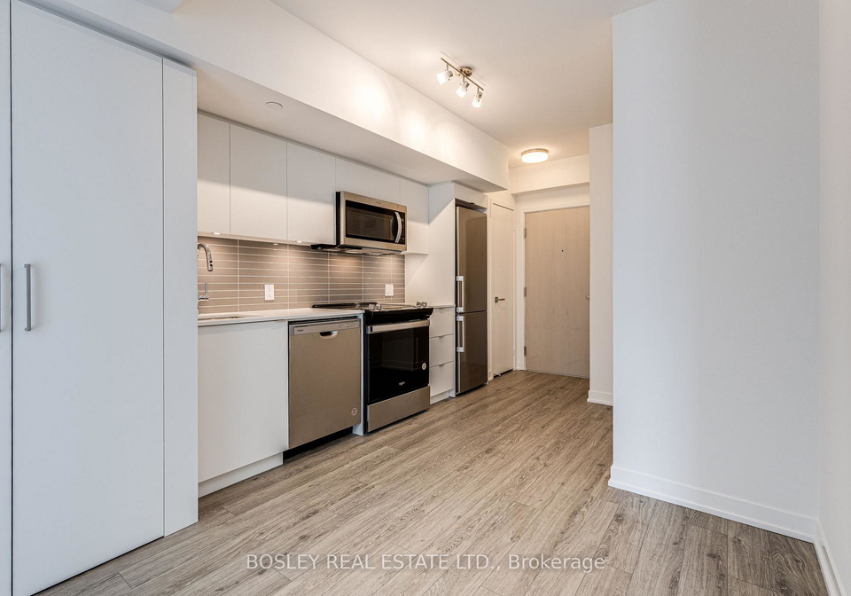 500-wilson-avenue-toronto-ontario-c13220736