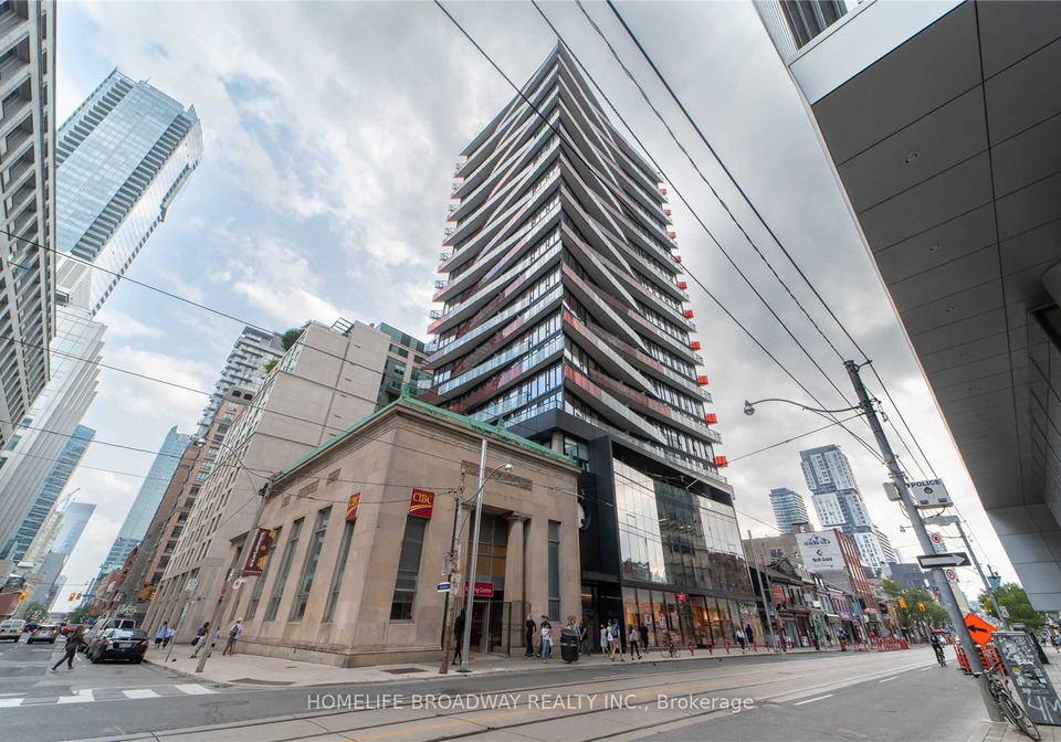215-queen-street-w-toronto-ontario-c13220958