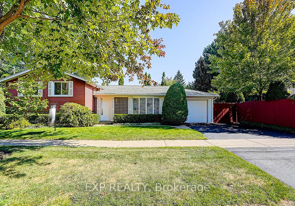 62-kempsell-crescent-north-york-ontario-c13221010