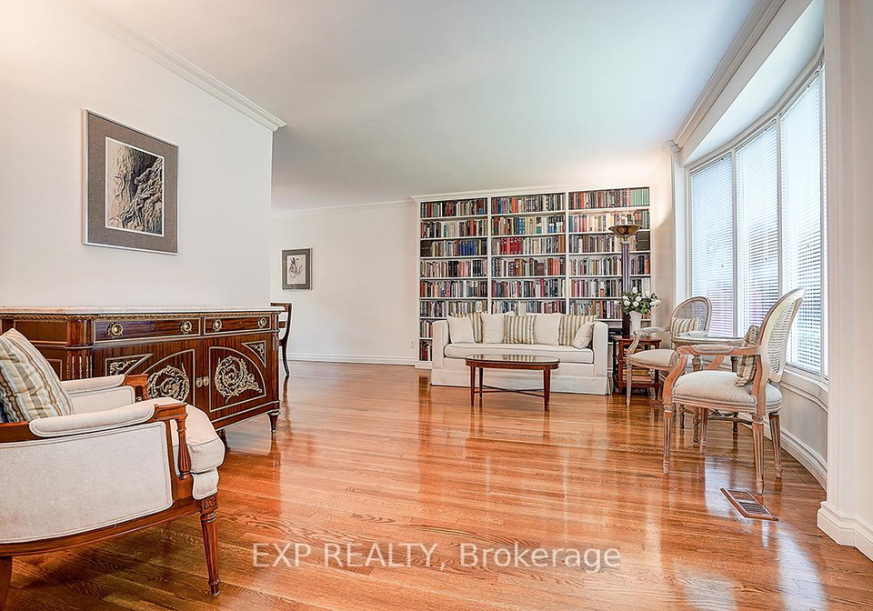 62-kempsell-crescent-north-york-ontario-c13221010
