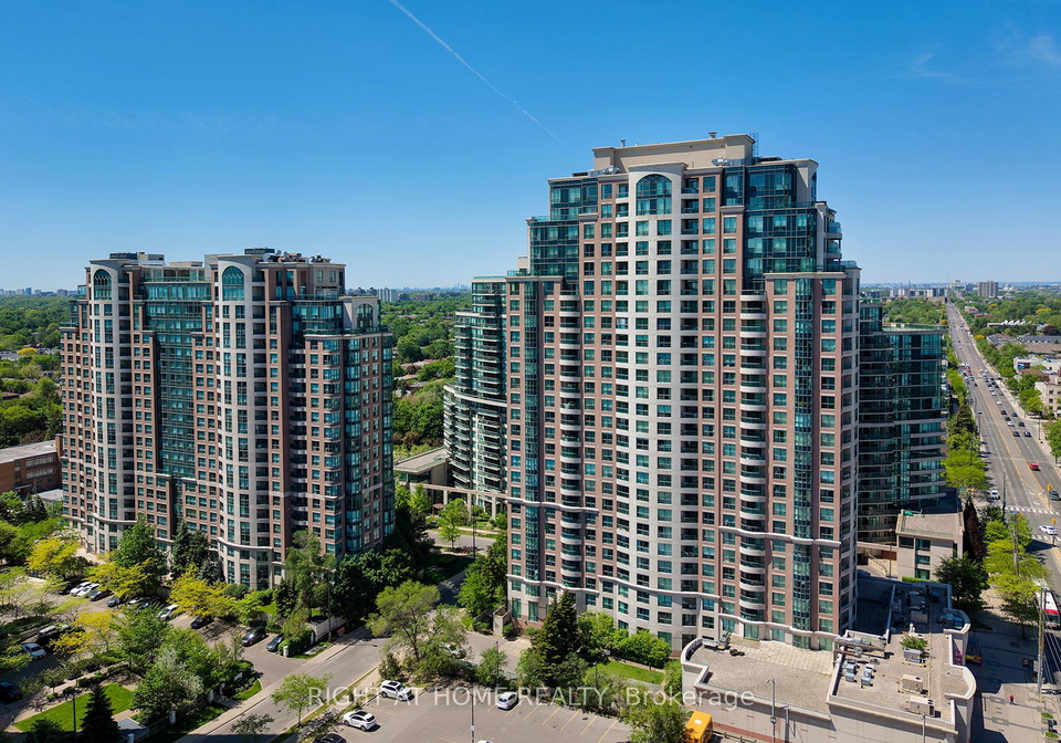 7-lorraine-drive-toronto-ontario-c13221068