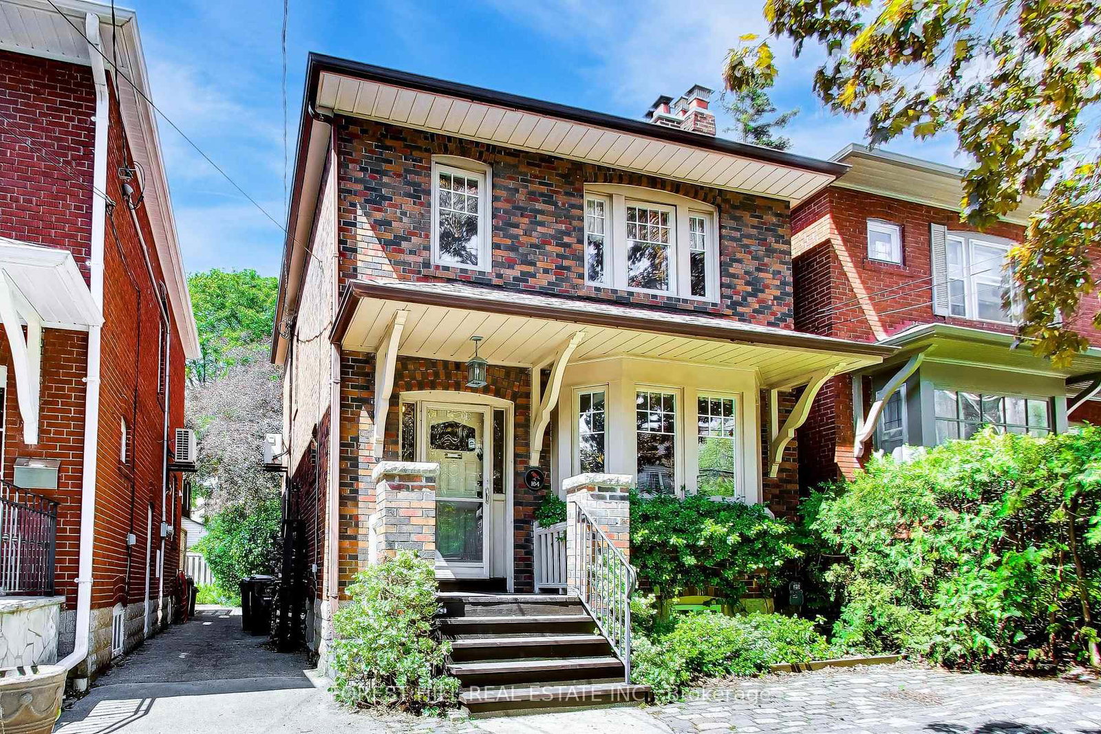 164-deloraine-avenue-toronto-ontario-c13221208