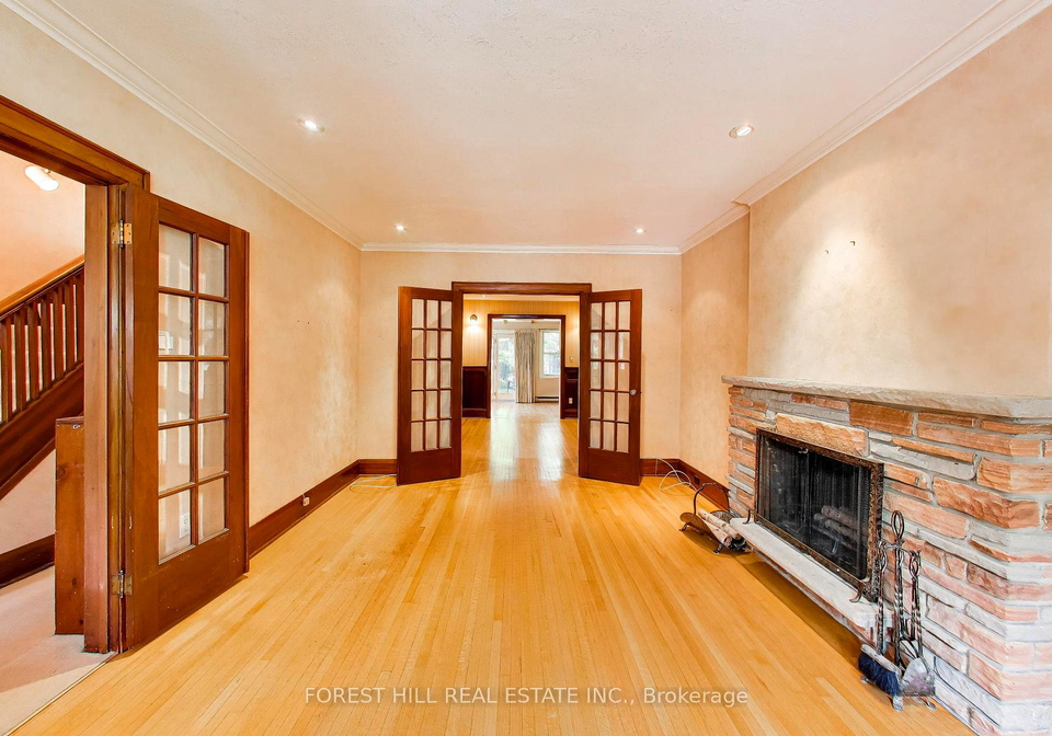 164-deloraine-avenue-toronto-ontario-c13221208