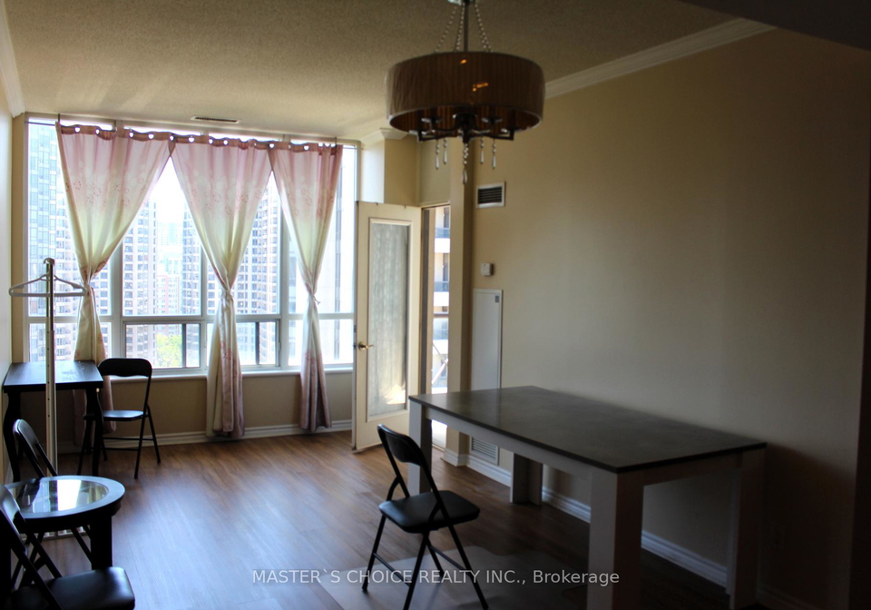 28-byng-avenue-north-york-ontario-c13221380