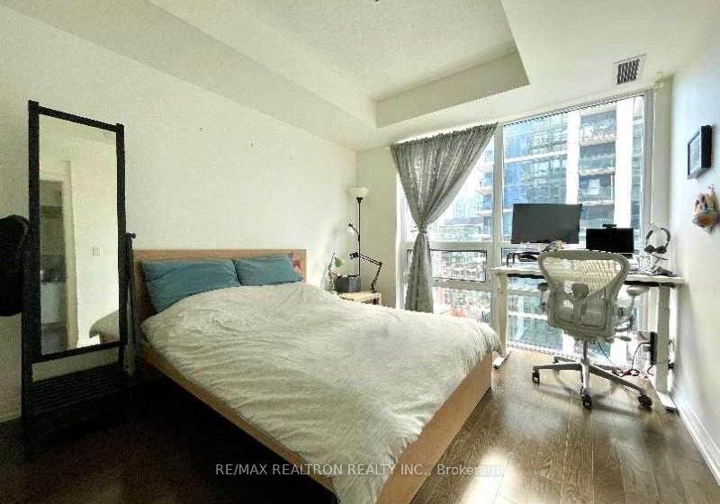 460-adelaide-street-e-toronto-ontario-c13221412