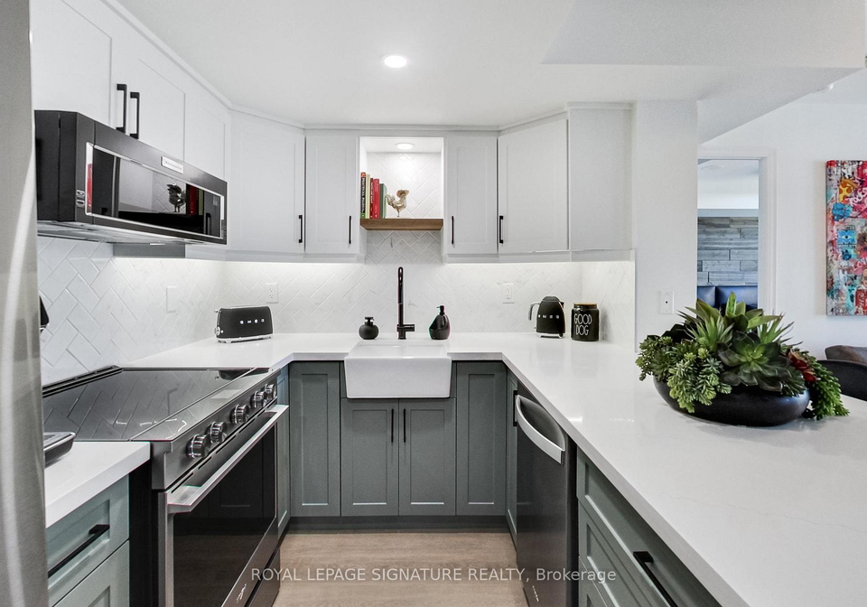 85-east-liberty-street-toronto-ontario-c13221742