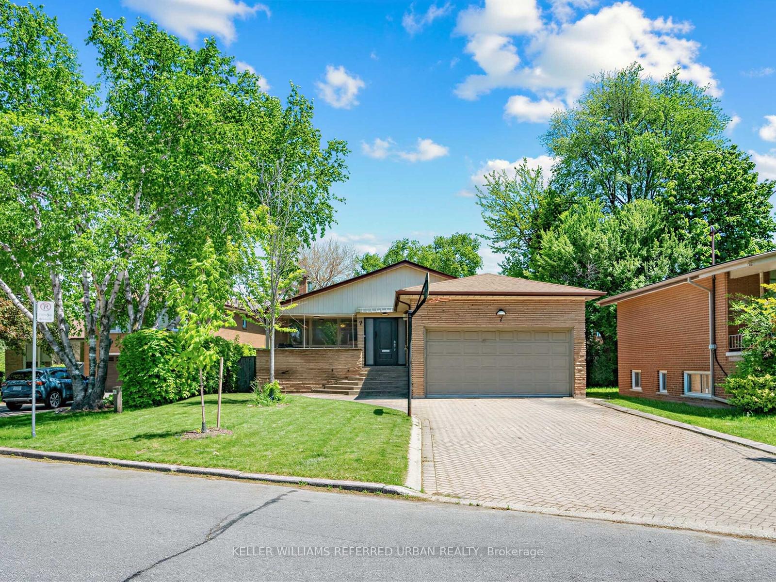 7-harlock-boulevard-toronto-ontario-c13221822