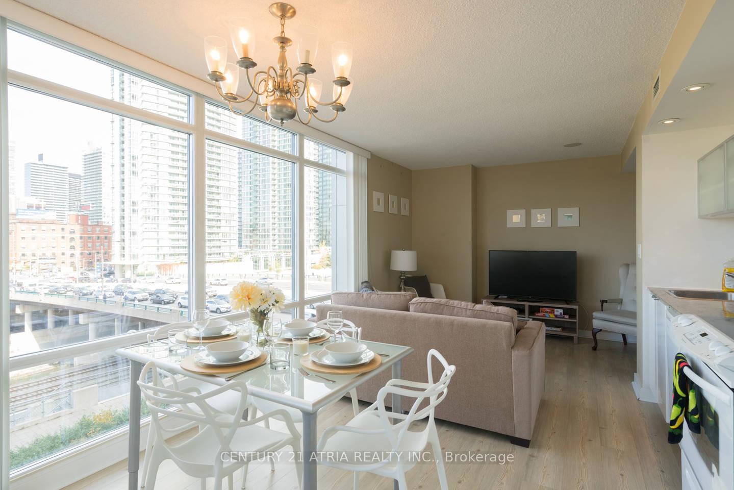 4k-spadina-avenue-toronto-ontario-c13221946