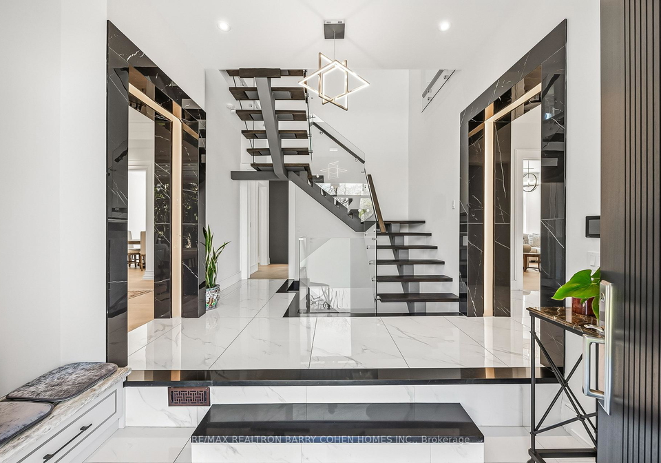 2-hemford-crescent-north-york-ontario-c13222030