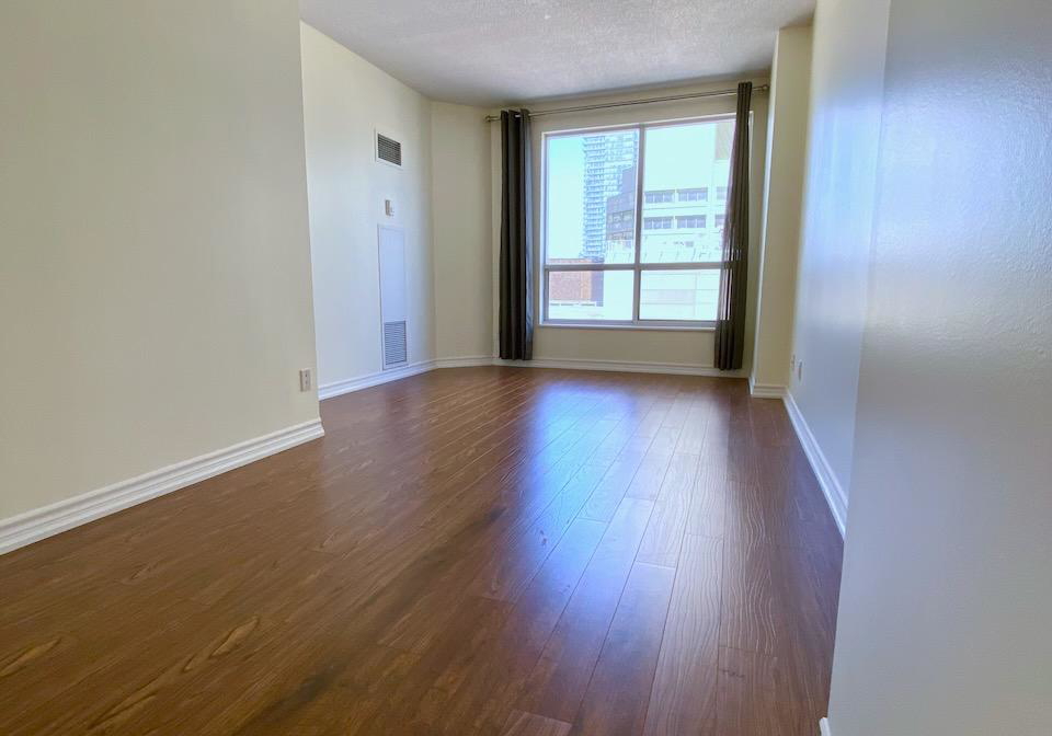 55-bloor-street-e-toronto-ontario-c13222064