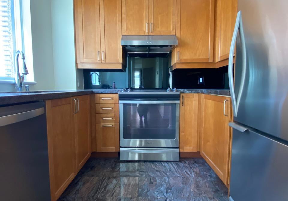 55-bloor-street-e-toronto-ontario-c13222064