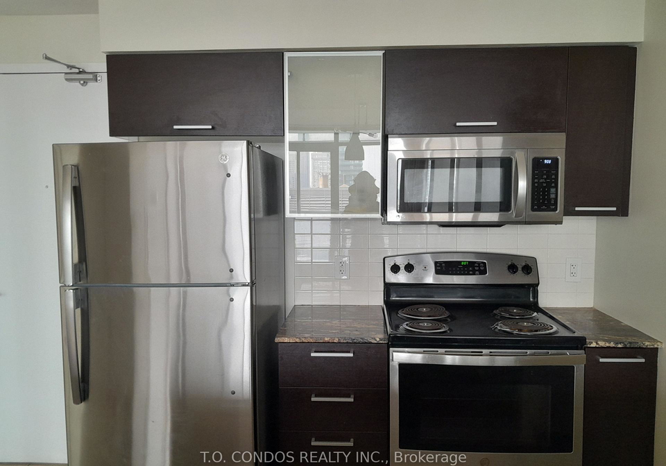 38-grenville-street-toronto-ontario-c13222146