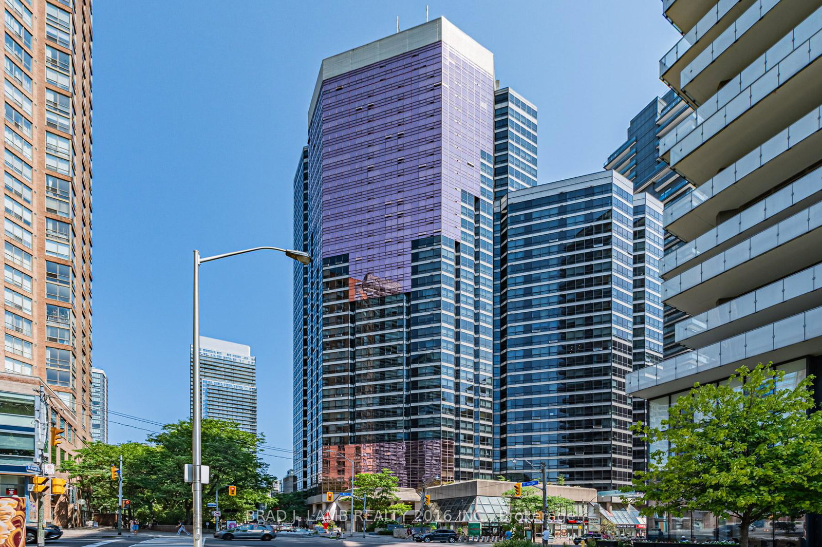 1001-bay-street-toronto-ontario-c13222230