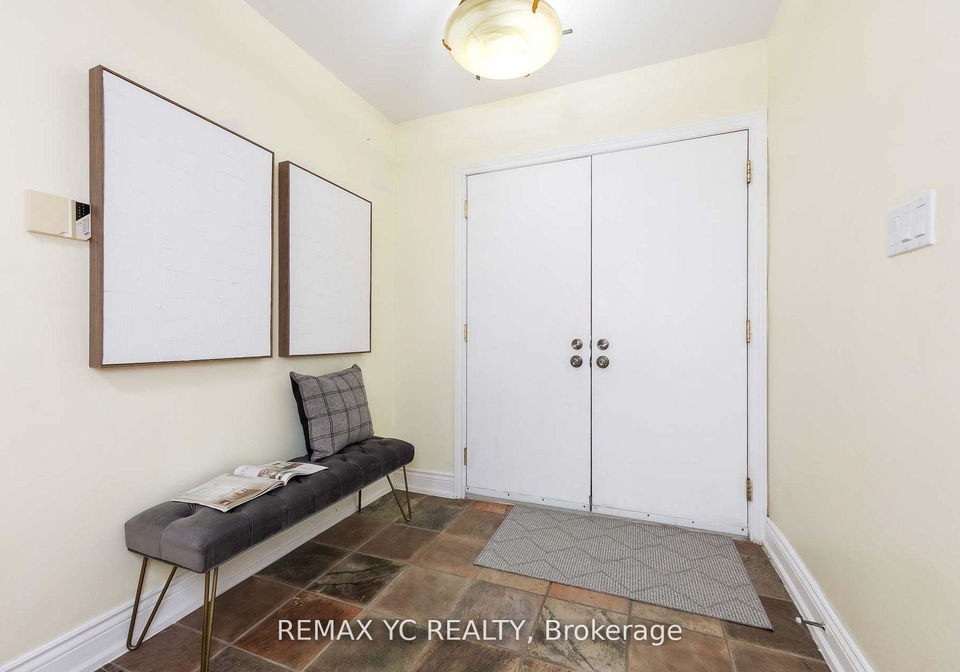 18-mullet-road-north-york-ontario-c13222236
